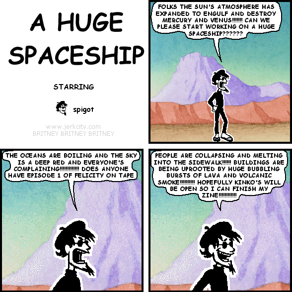 A HUGE SPACESHIP